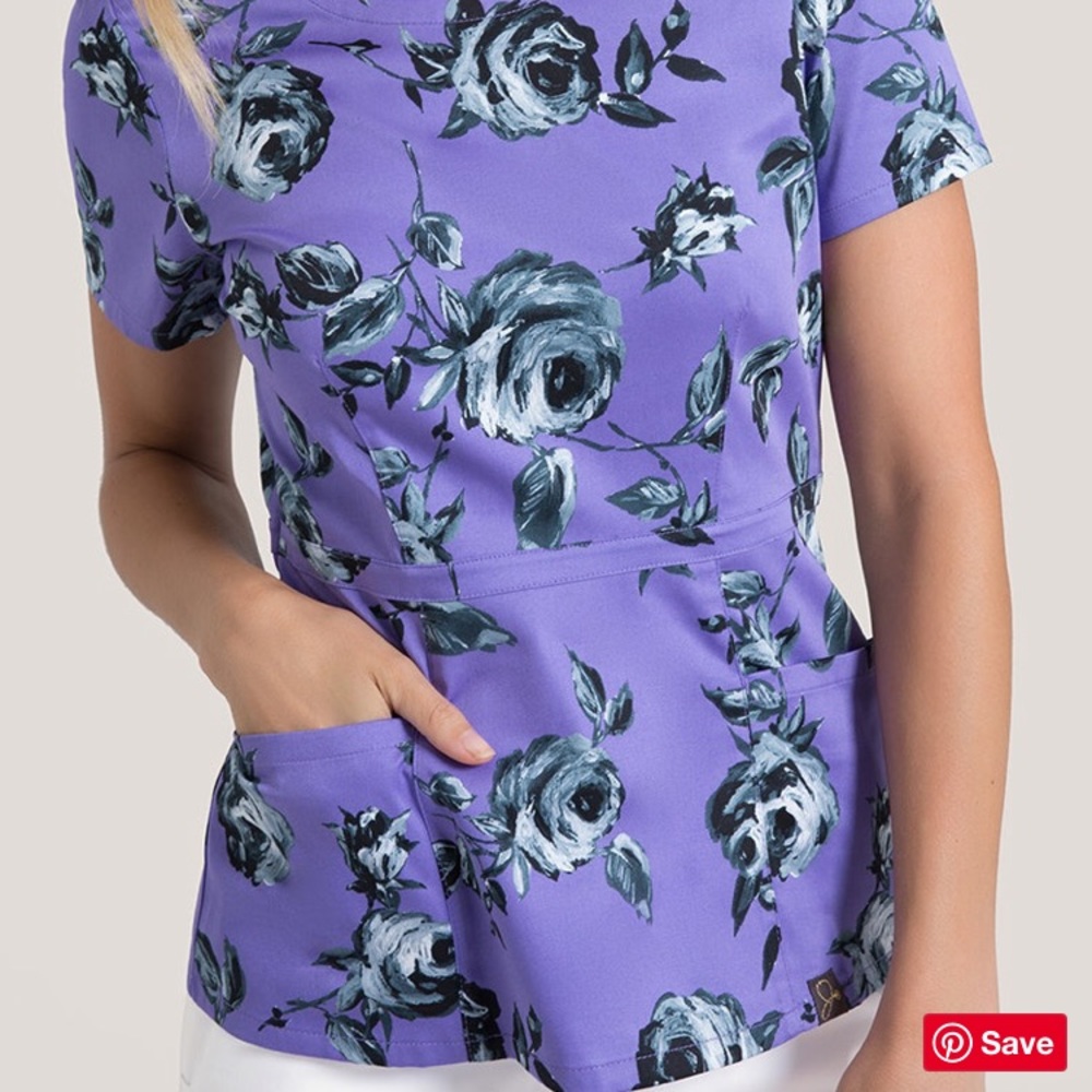 Jaanuu scrub top